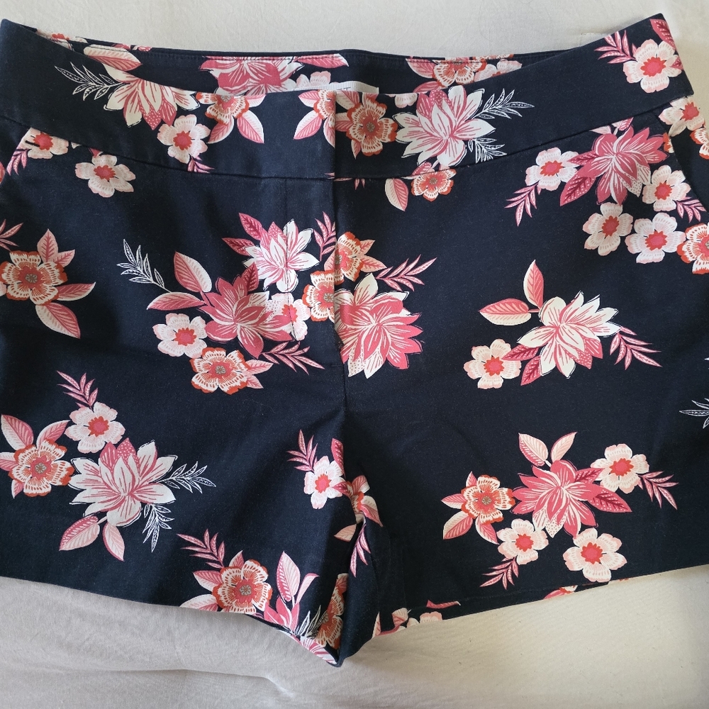 LOFT Riviera Navy Floral Shorts with Pink & Coral Blooms